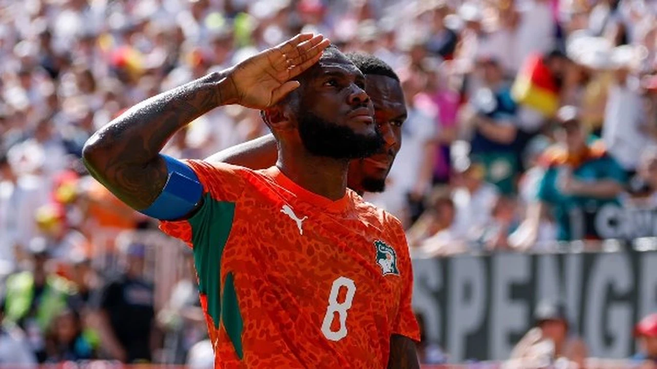 فرانك كيسيه يحسم موقفه من الانتقال إلى الاتحاد.. ويؤجل حسم مستقبله بعد الرحيل عن الأهلي السعودي